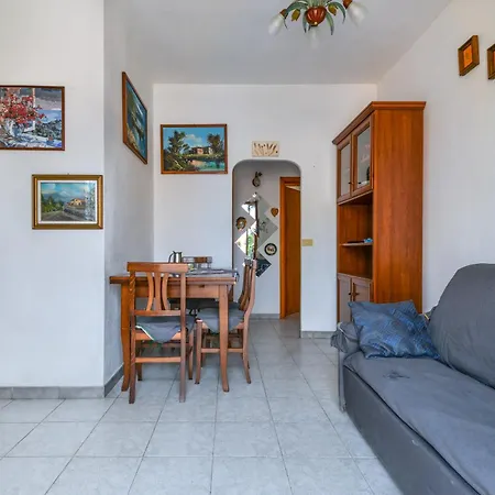 Spiaggia Dorata بيت للعطل